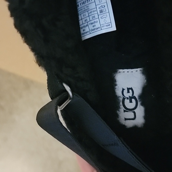 UGG Black Lanah Clog - Picture 3 of 6